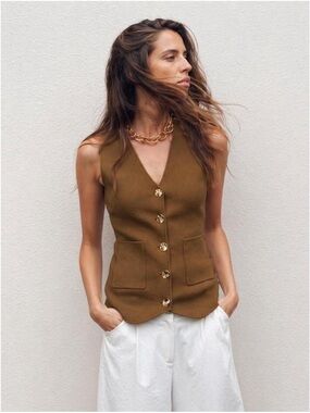 NWT Zara camel knit waistcoat top with gold buttons